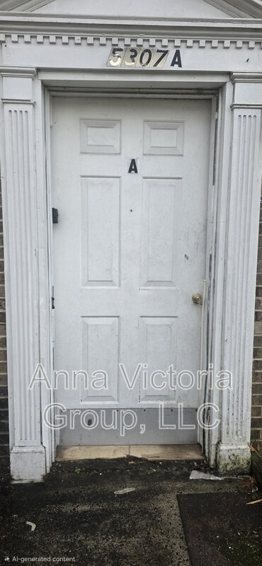 Building Photo - 5307 Valiquet Ave