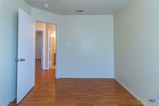 Building Photo - 6412 Temora Loop