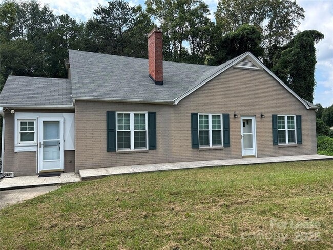 Primary Photo - 3742 Gastonia Hwy