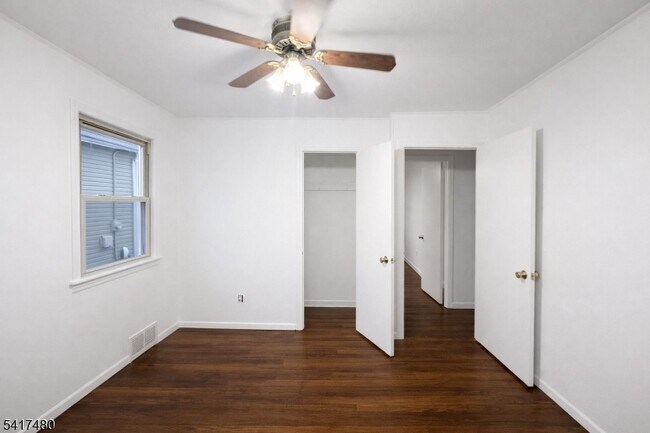 Building Photo - 2828 N Stiles St