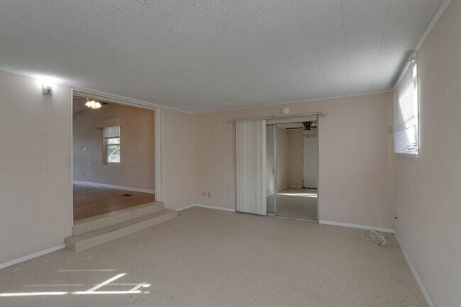 Building Photo - 1704 Edmundshire Rd