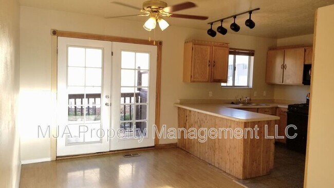Building Photo - 5830 S Nickle Way