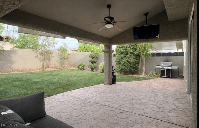 Building Photo - 5815 Field Breeze St