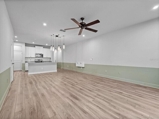 Building Photo - 5845 Grand Sonata Ave