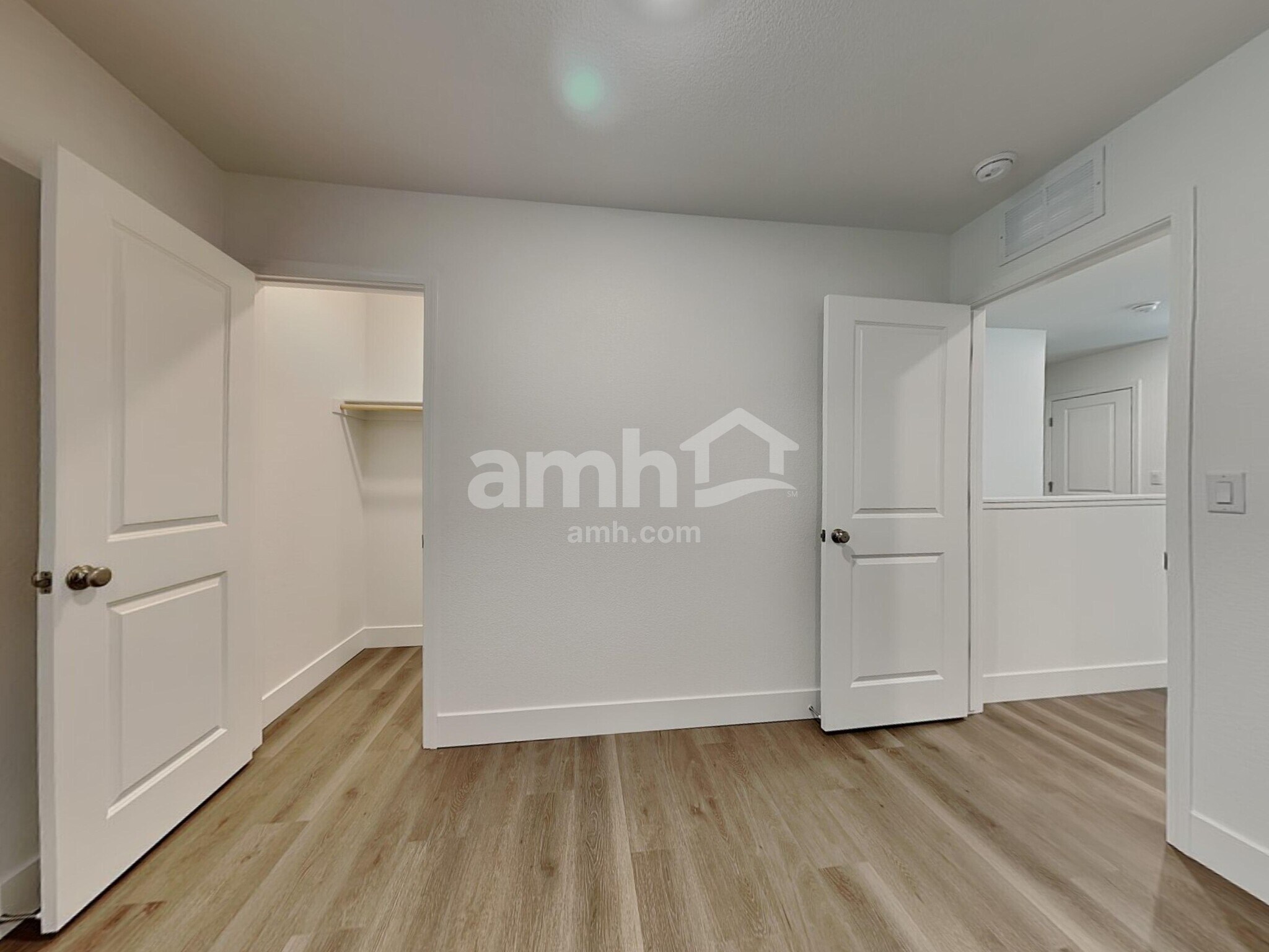 Building Photo - 8365 Flagpole Loop Ave