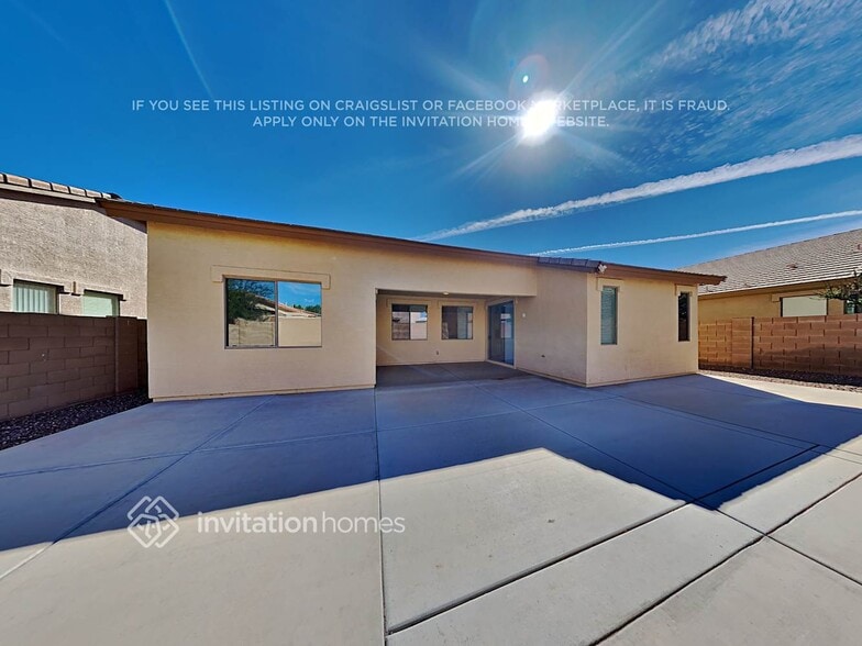 Building Photo - 16868 W Ironwood St