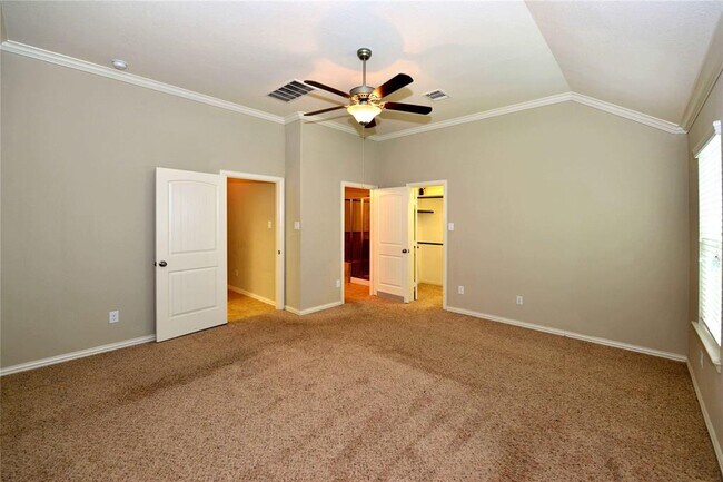 Building Photo - 6715 Rambling Manor Ct