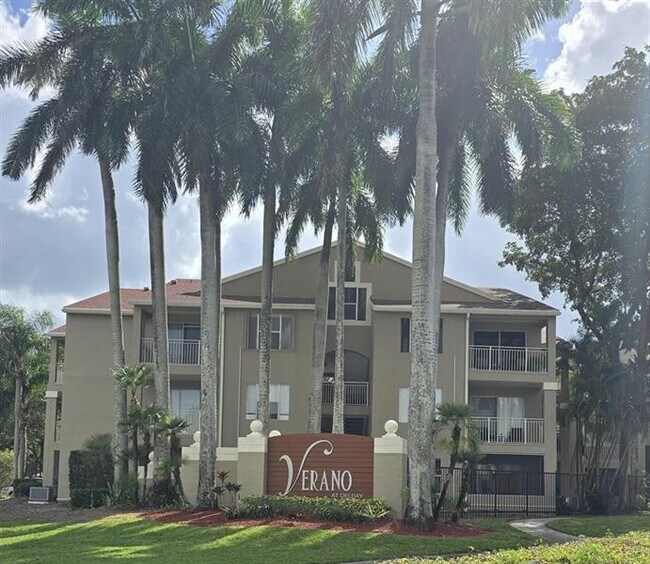 Building Photo - 1780 Palm Cove Blvd