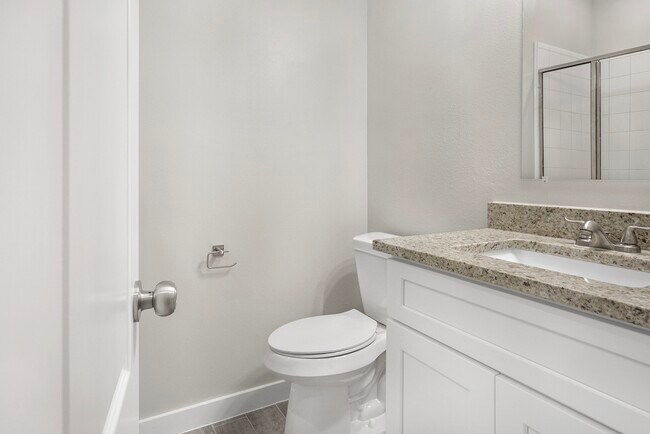 Building Photo - 28243 Chalet Park Dr