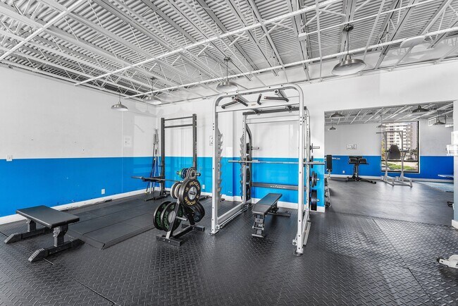 Building Photo - 1600 S Ocean Dr