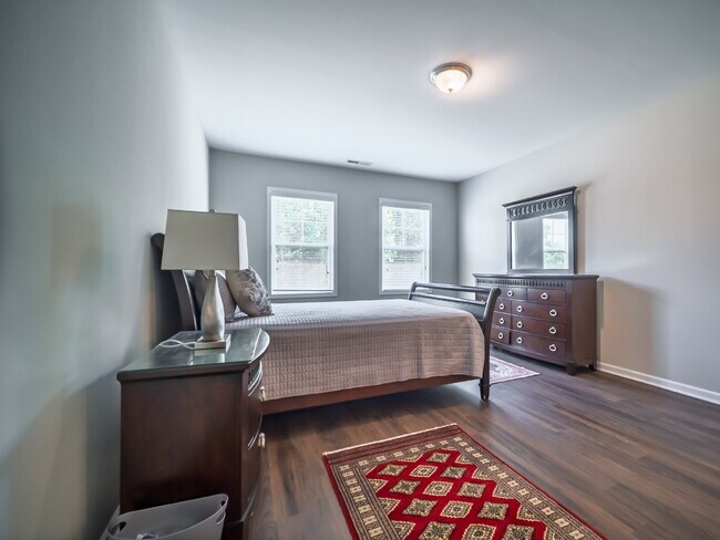Building Photo - 4190 La Crema Dr