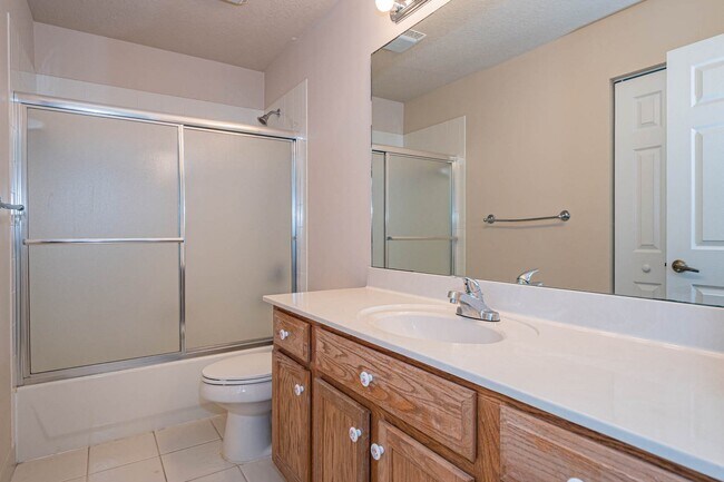 Building Photo - 603 Calamondin Way SW