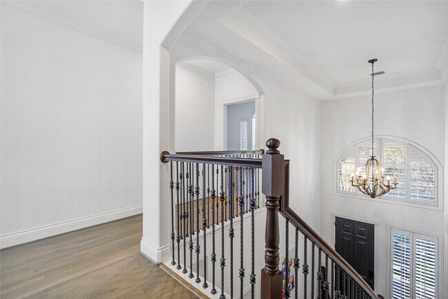 Building Photo - 4746 Post Oak Timber Dr