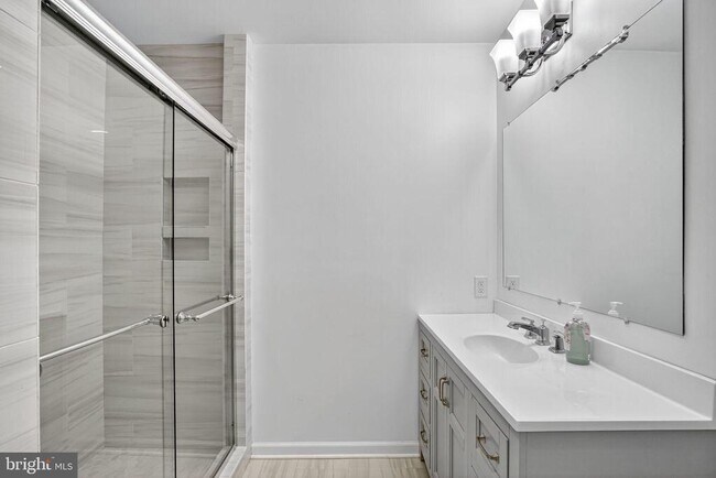 Building Photo - 1179 Ballantrae Ln