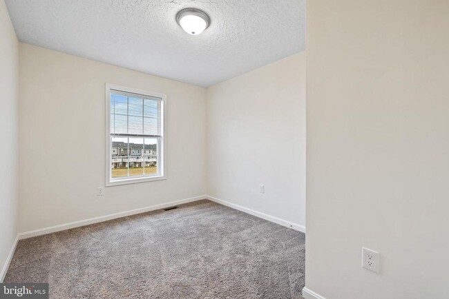 Building Photo - 186 Cadbury Dr