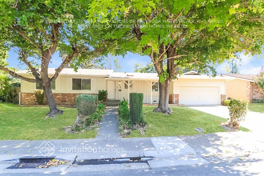 Primary Photo - 4736 Cameron Ranch Dr