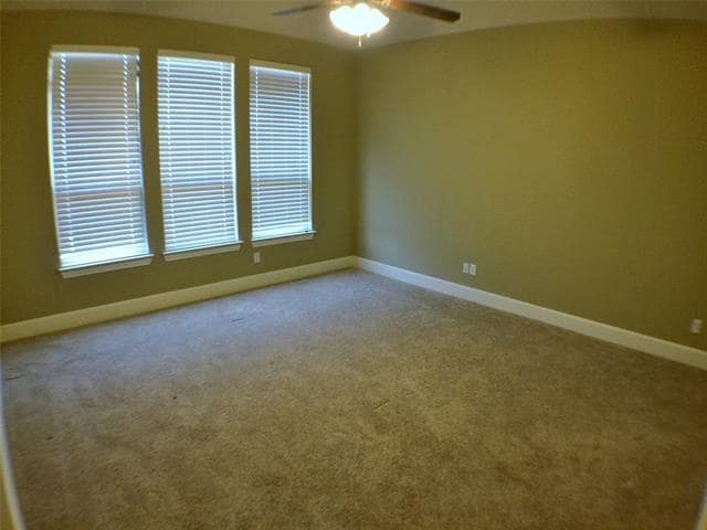 Building Photo - 7675 Dotter Dr