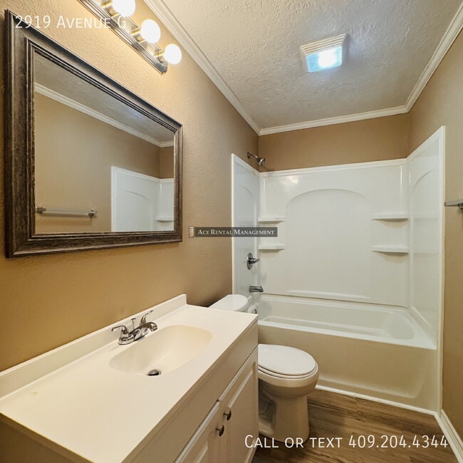 Building Photo - 2919 Avenue G-
