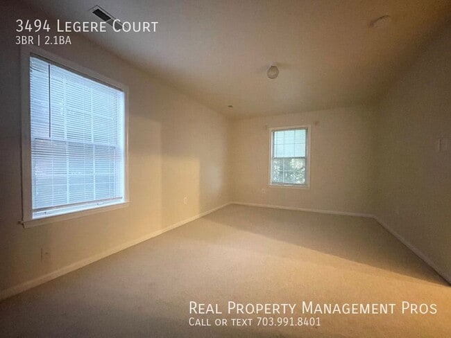 Building Photo - 3494 Legere Ct