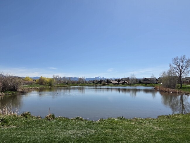 Building Photo - 4242 Monroe St