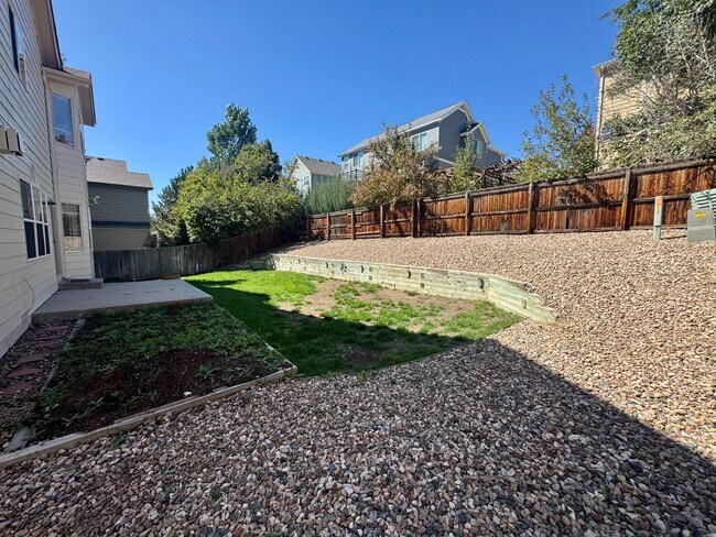 Building Photo - 4 Bed / 4 Bath Dream Home in the Hills at ...