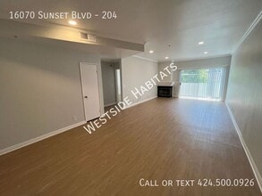 Building Photo - 16070 W Sunset Blvd