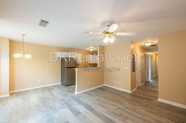 Building Photo - 7712 Autry Cir