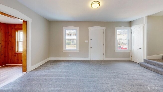 Building Photo - Cudell / West Boulevard Area - 3 bedroom/1...