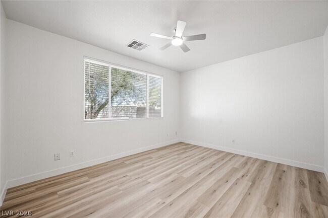 Building Photo - 5618 Indian Springs St