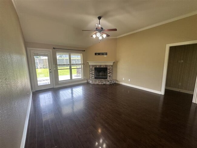 Building Photo - 11635 3 Chimneys Dr