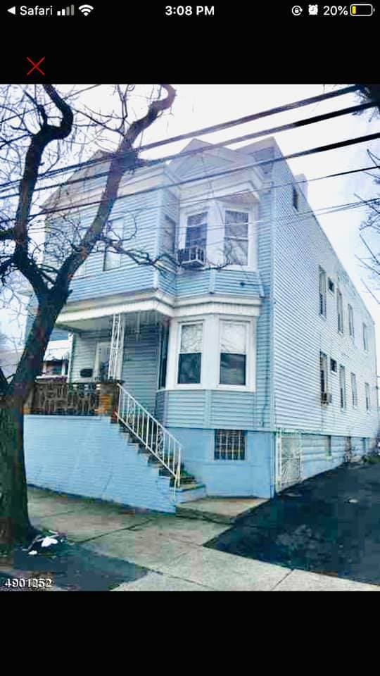 Building Photo - 408 14th Ave
