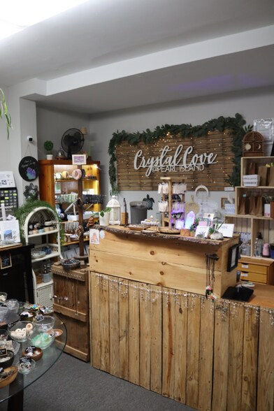 Building Photo - 112 Baltimore St