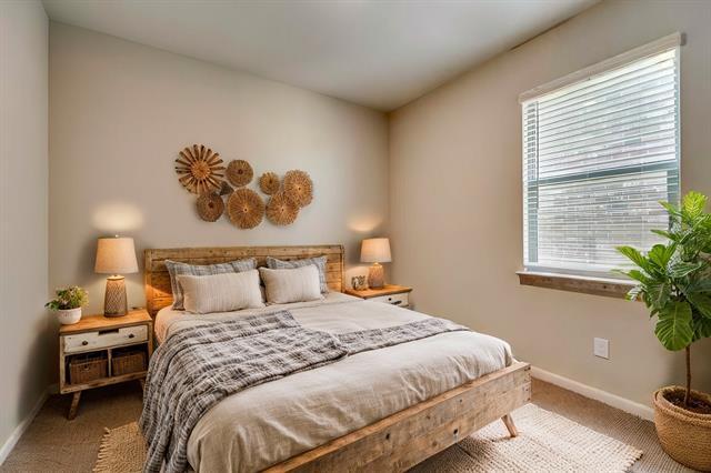 Building Photo - 247 Elam Dr