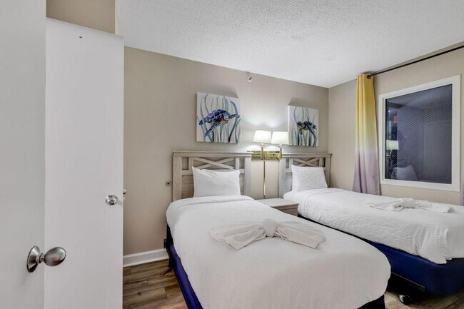 Building Photo - 1700 N Ocean Blvd