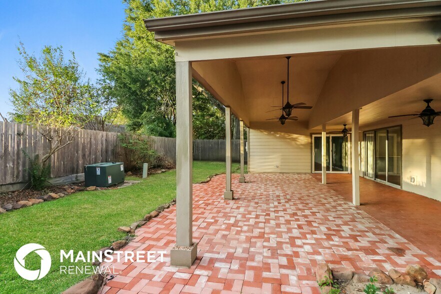 Building Photo - 4515 Sylvan Glen Dr