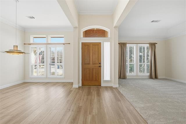 Building Photo - 2729 Pinehurst Dr