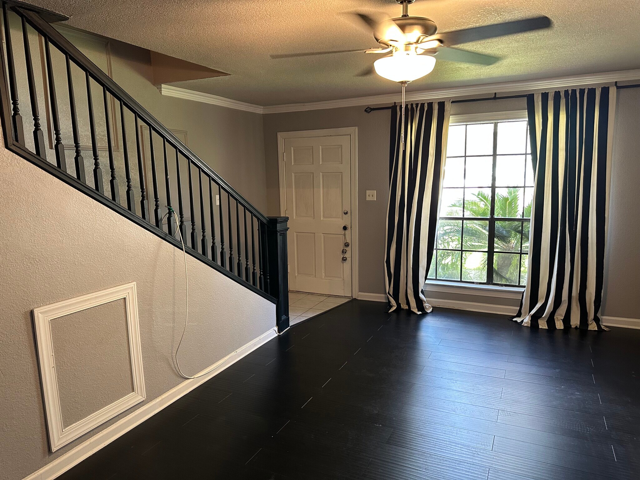 Building Photo - 540 S Flannery Rd