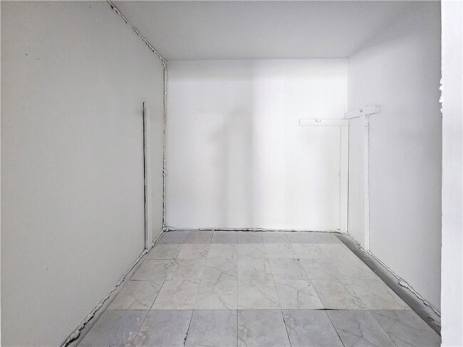 Building Photo - 7080 Greenbower Ln