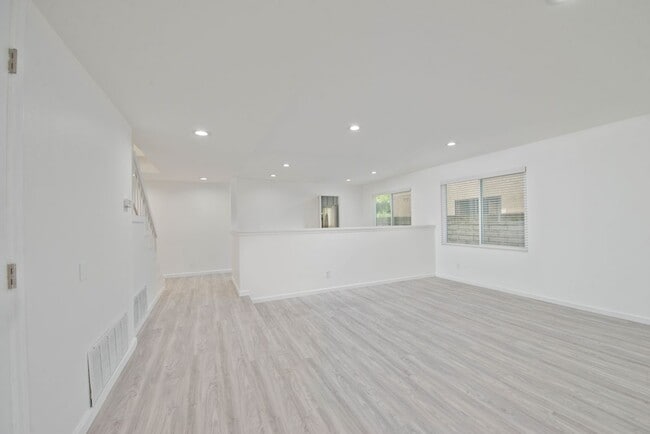 Building Photo - 20227 Elkwood St