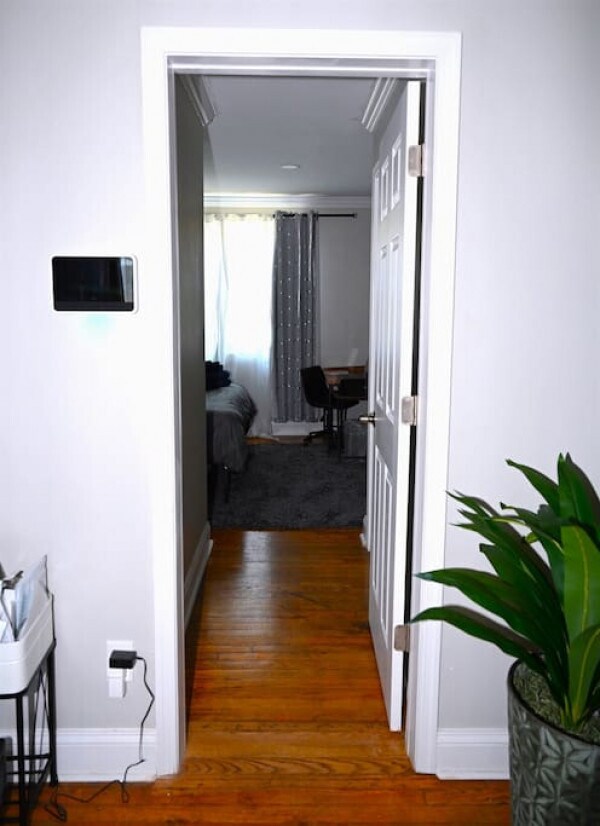 Building Photo - 1544 Oakridge Rd