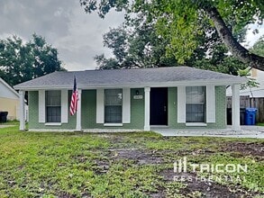 Building Photo - 16015 Splitlog Dr