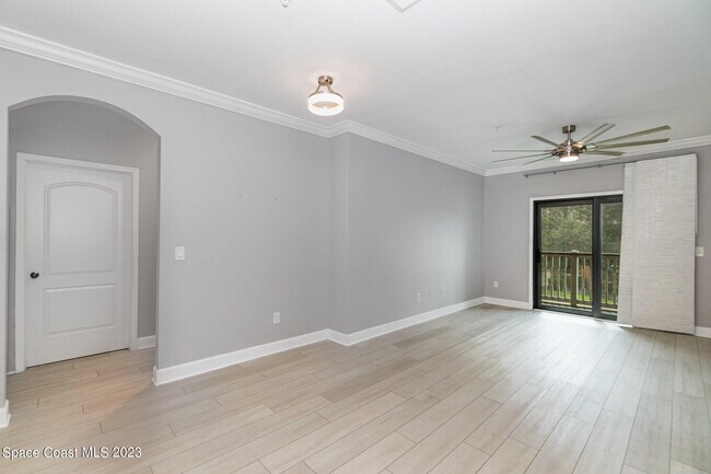 Building Photo - 6421 Borasco Dr