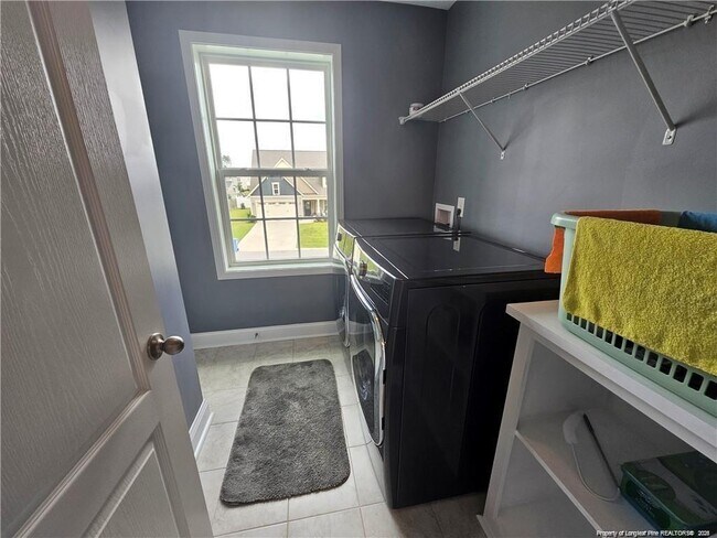 Building Photo - 181 Pendleton St