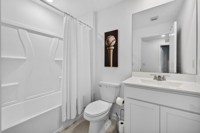 Building Photo - 5876 NW Sweetwood Dr