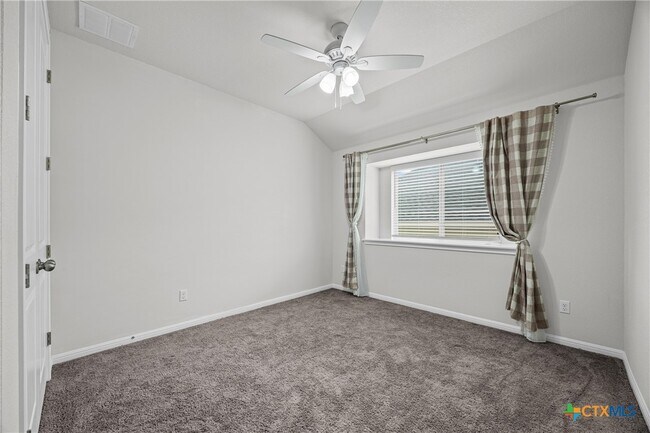 Building Photo - 1036 Almeria Bend