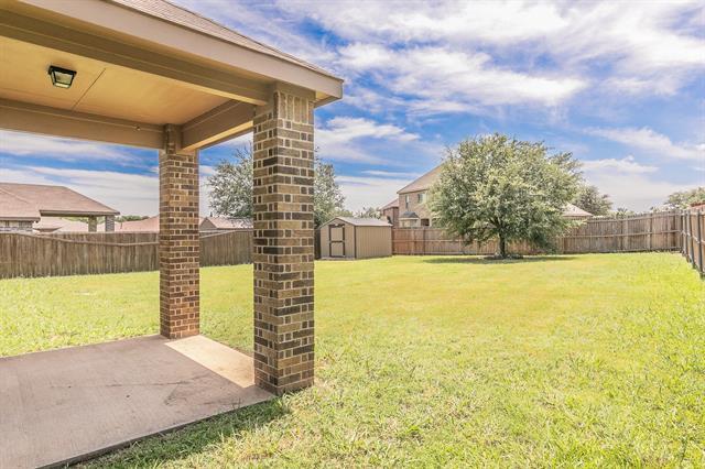 Building Photo - 210 Warbler Dr