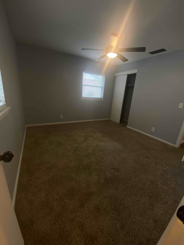 Building Photo - 202 James Loop