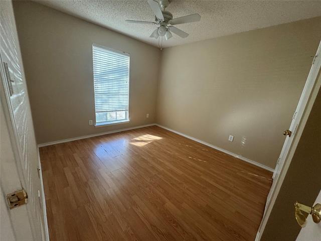 Building Photo - 7021 Spoonbill Ct