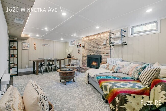 Building Photo - 1620 Winnetka Ave N