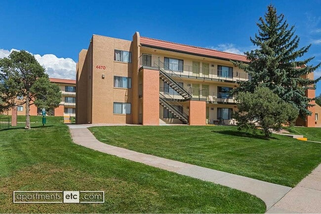 Building Photo - 4480 E Pikes Peak Ave